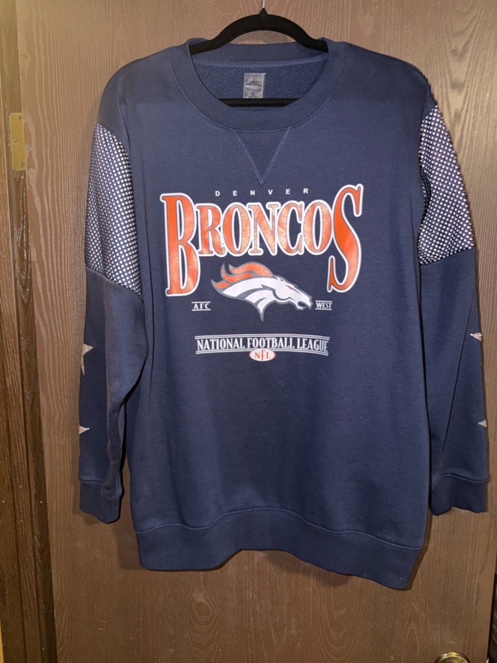 Women’s Denver Broncos Gameday Couture Star Rhinestone Pullover Sweatshirt